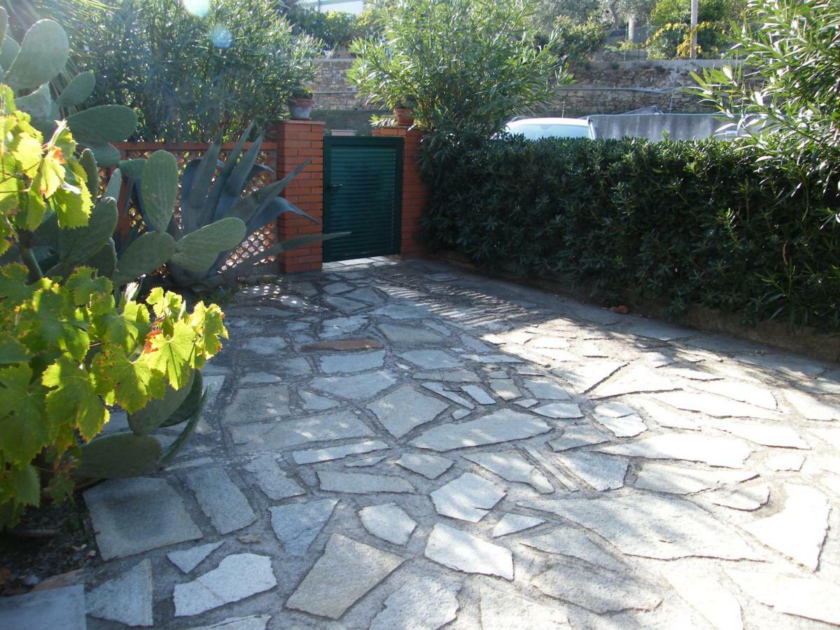Casa Di Rino San Lorenzo al Mare Exterior photo